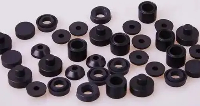 深入分析橡胶制品表面发粘的原因